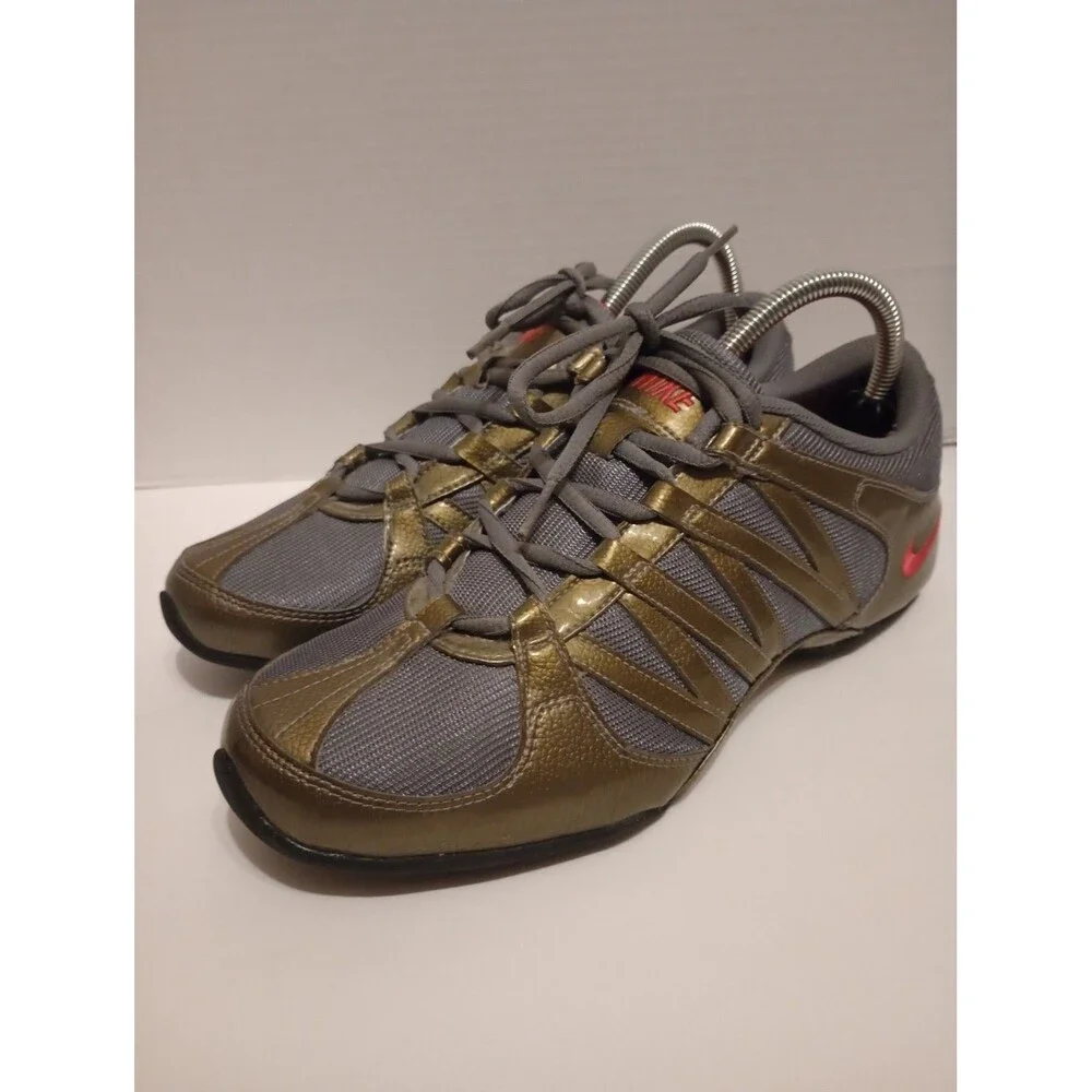 Nike Musique IV Cheer/Dance Shoe - Grey/Olive/Pink - Sz 8.5 (324751-063)